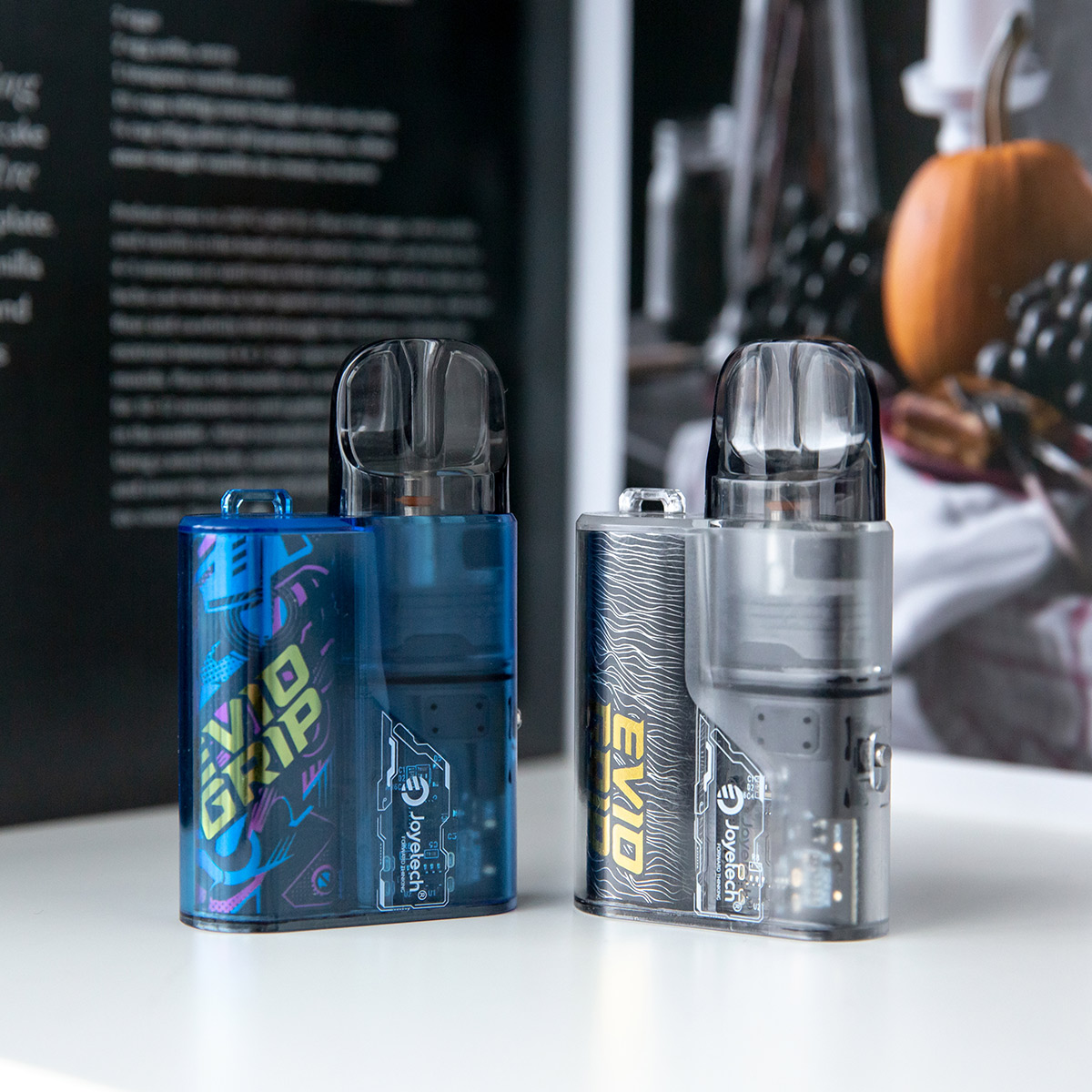 Joyetech EVIO Grip Pod 1000 mAh Golden Skull 1 ks